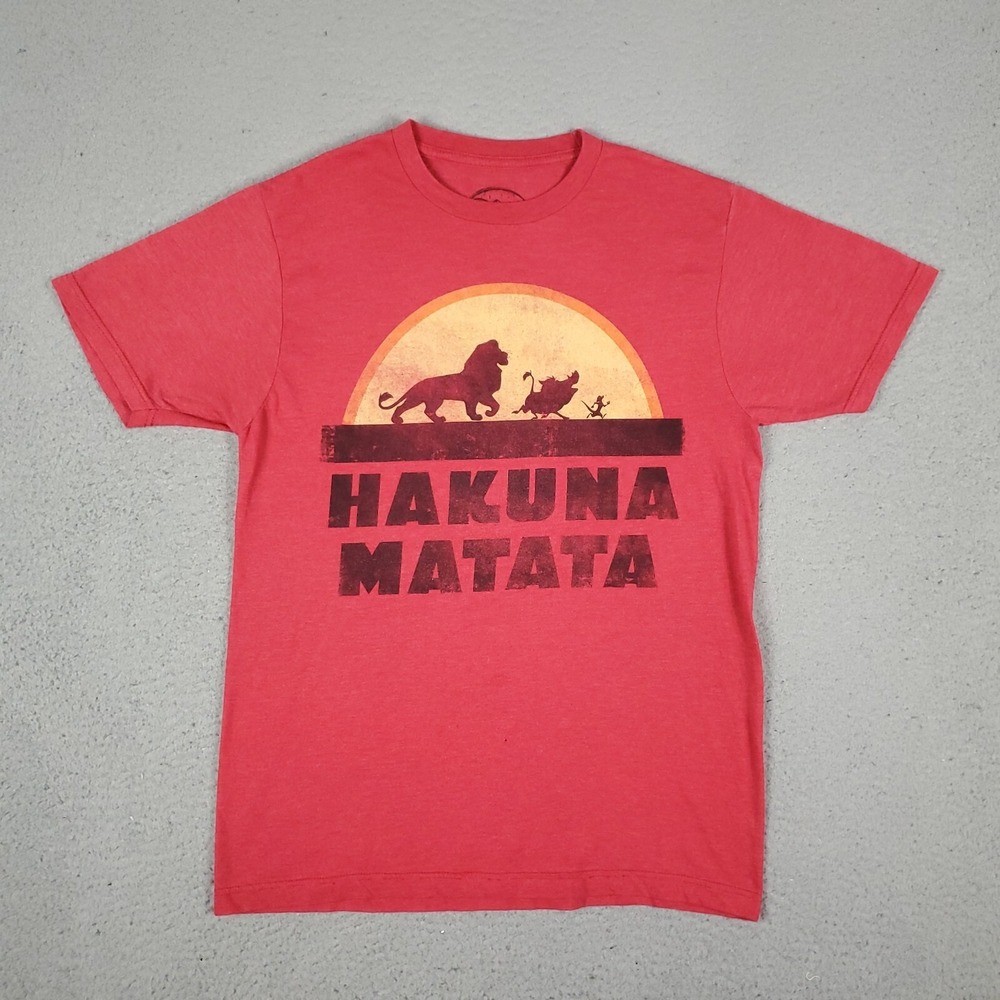 Disney Lion King Hakuna Matata Red Graphic Short Sleeve T-Shirt Size Small